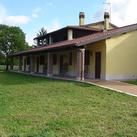 Alloggio per agriturismo L' Antico Casale *