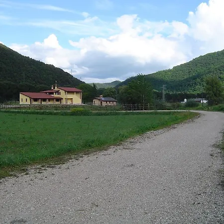 L' Antico Casale ファームステイ