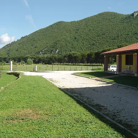 Vakantieboerderij L' Antico Casale Le Marmore